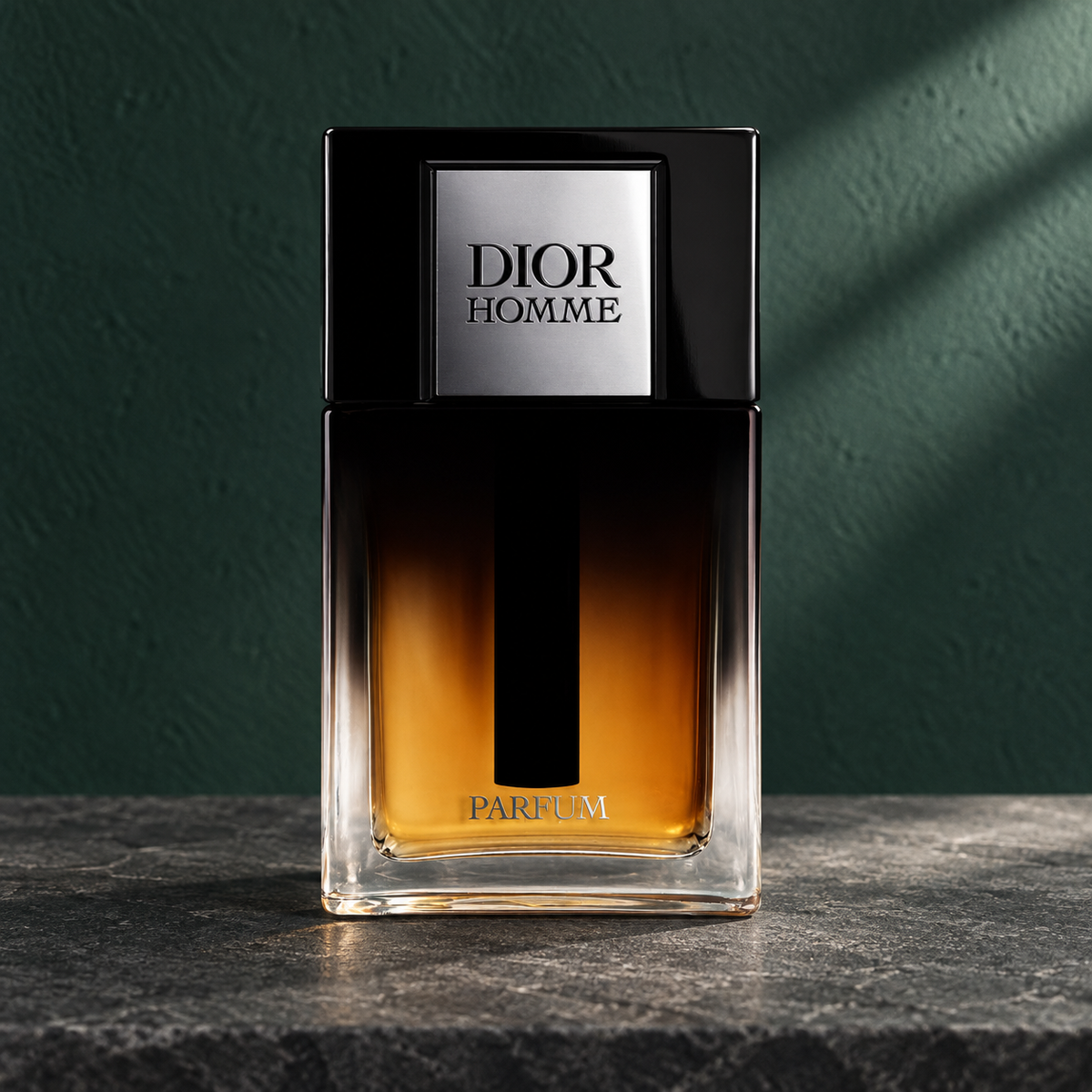 Dior Homme Parfum — صورة المنتج بتصميم طبيعي