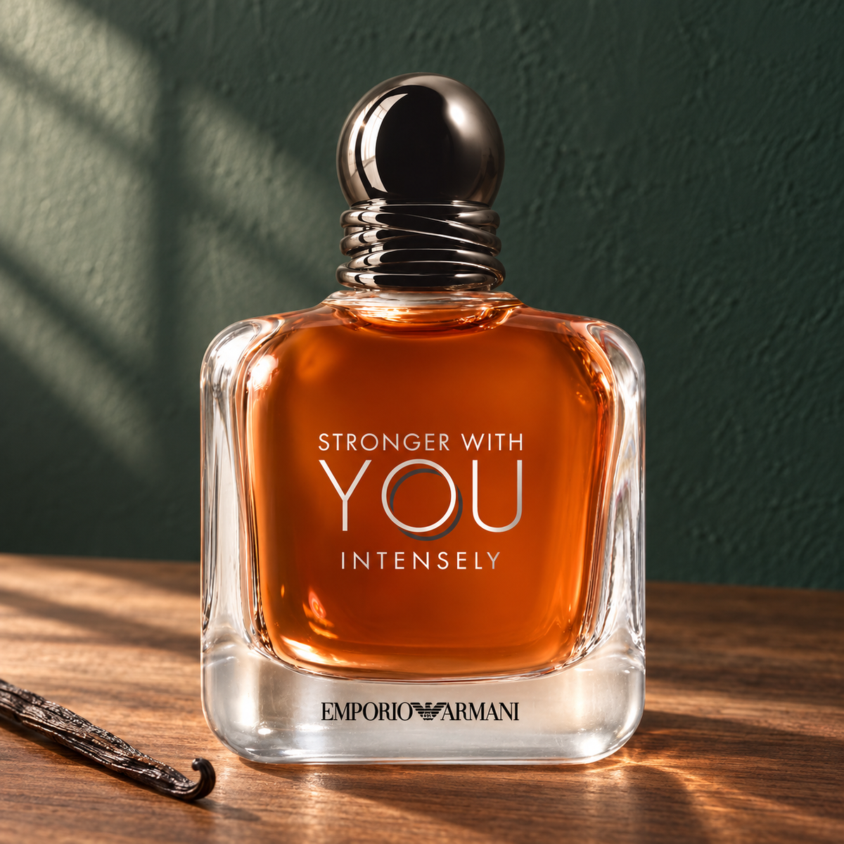 Emporio Armani Stronger With You Intensely — صورة المنتج بتصميم طبيعي